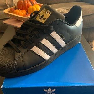 Adidas Superstar Foundation
